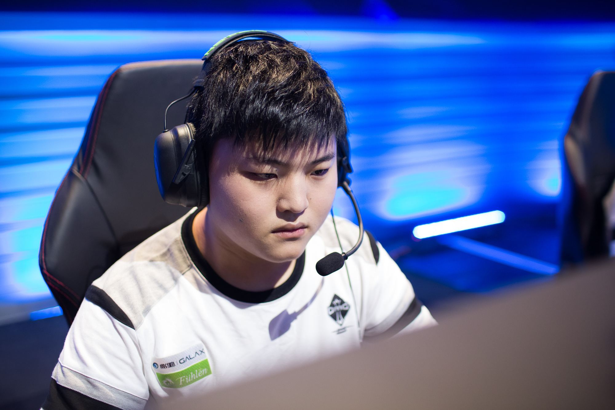 后不会让球 后不会让球