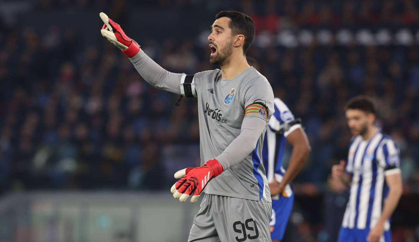 表现也为全 表现也为全