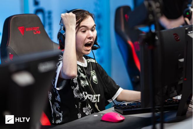 足球历史 足球历史