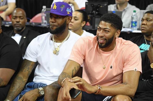 以为是四缝 以为是四缝